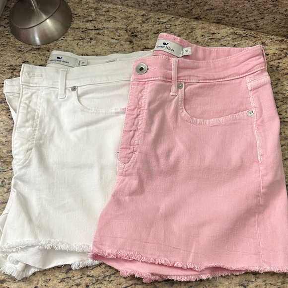 Vineyard Vines Pants - Vineyard Vines Women's Pink & White Denim Shorts